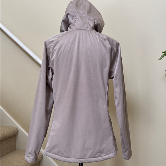 Spyder Women's Hooded Jacket in light mauve color. Size M. Soft faux fur inside. - Picture 2 of 16